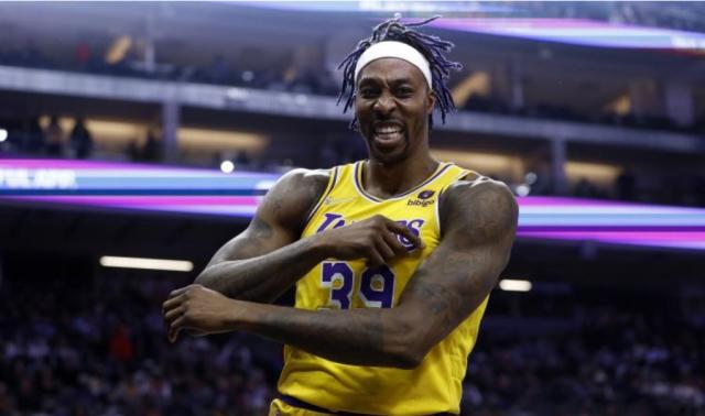 世界杯客户端更新下载-替补上场改变比赛！这样的霍华德值得一个首发席位