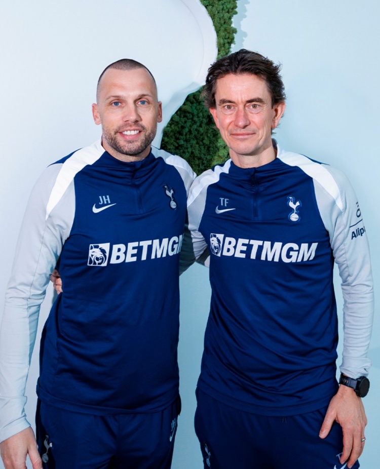 世界杯比赛直播地址-记者：海廷加担任热刺助教，在圣诞节前他接受了弗兰克的亲自面试